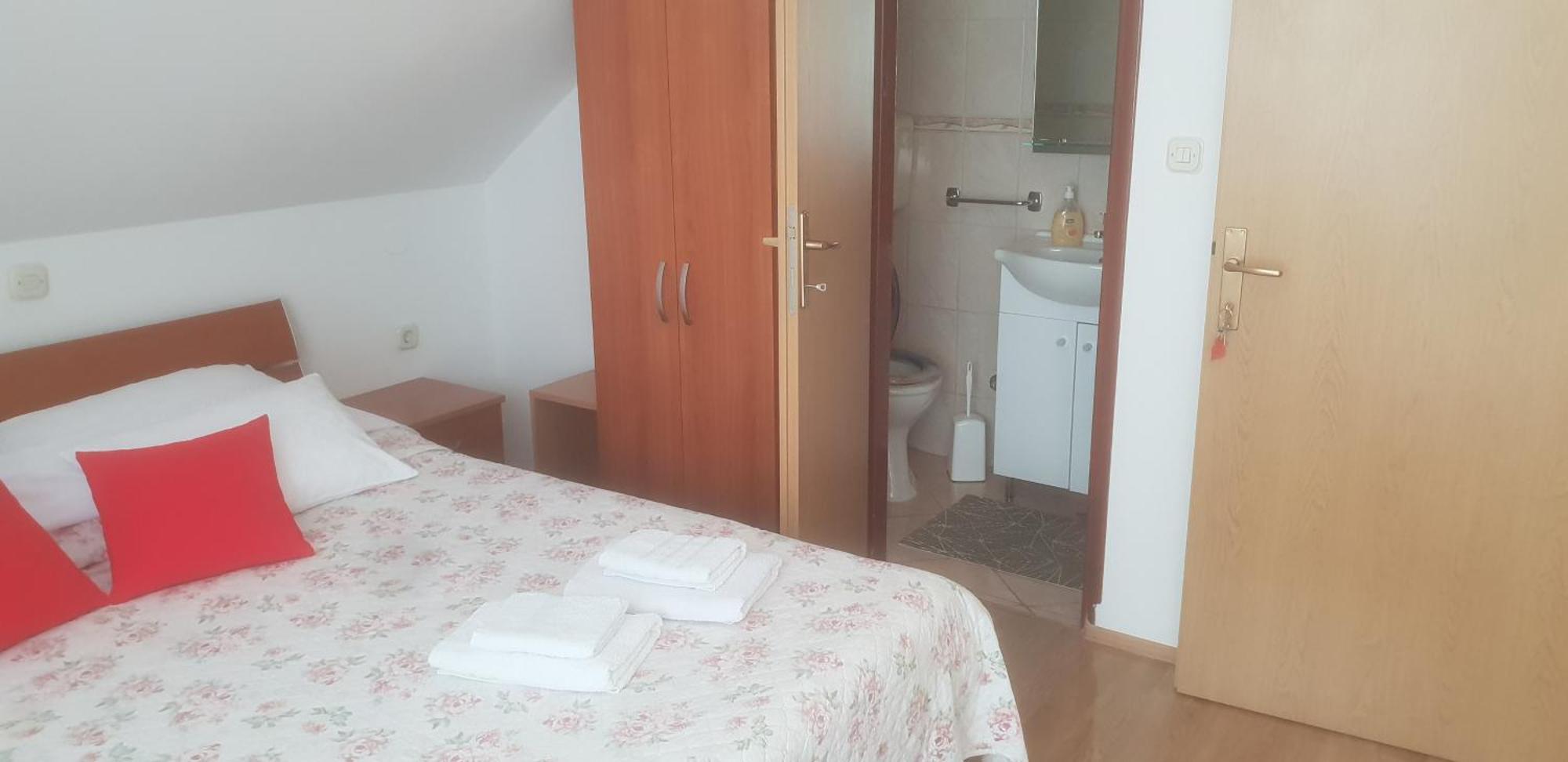 Apartments Mise Огулин Экстерьер фото