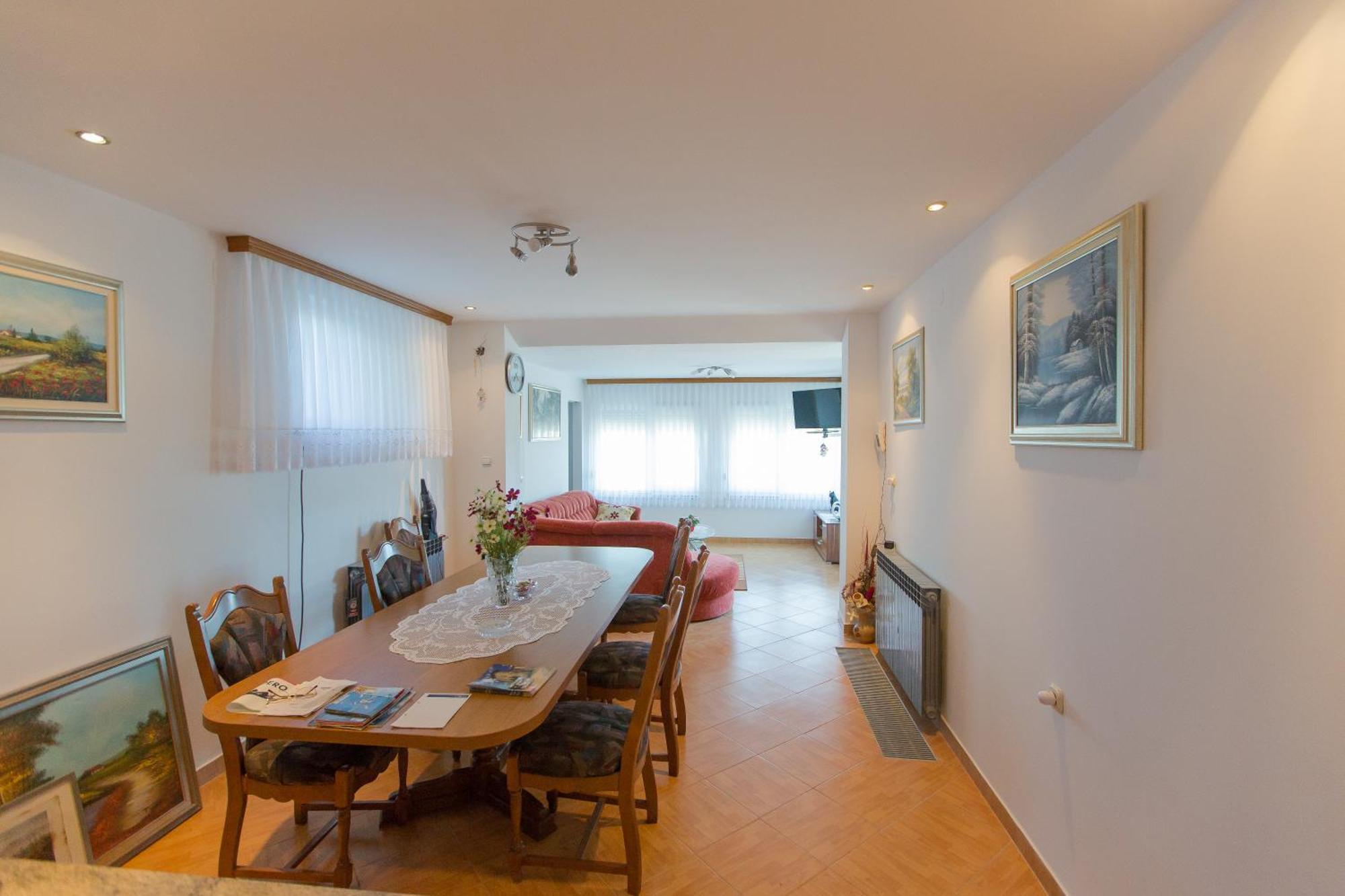 Apartments Mise Огулин Экстерьер фото